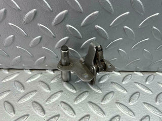 W124 bonnet lock catch used OEM