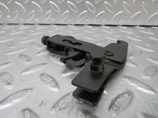 25284 Mercedes-Benz W201 190D Handbrake Adjusting Handbrake Regulator