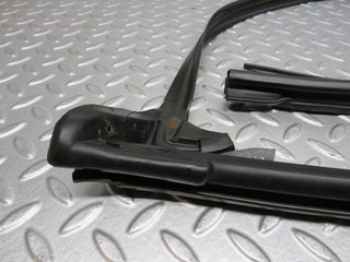 R129 SL front windscreen rubber seal used OEM