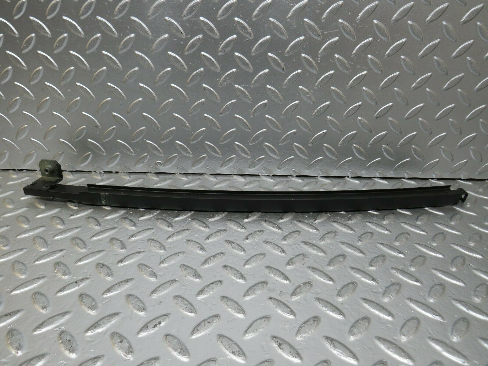 24247 Mercedes-Benz S124 220TE Wagon Rear Right Door Window Channel