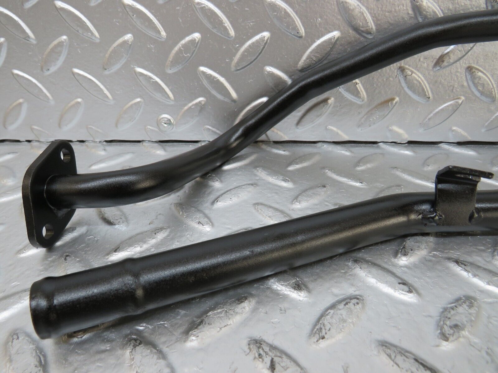 25967 Mercedes-Benz W124 280E Cooling Hose Pipe
