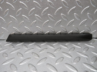 30780 Mercedes-Benz W201 190E 2.0L Front Right Fender Wing Centre Moulding Trim
