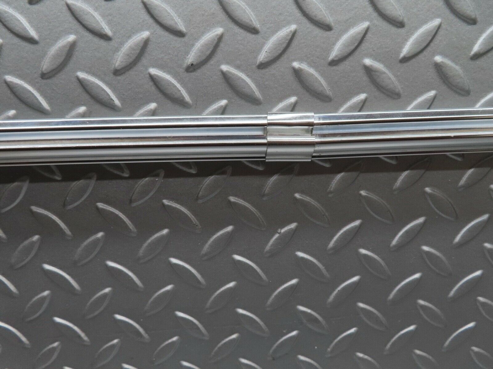 18145 Mercedes-Benz W123 200 Rear Windscreen Chrome Frame