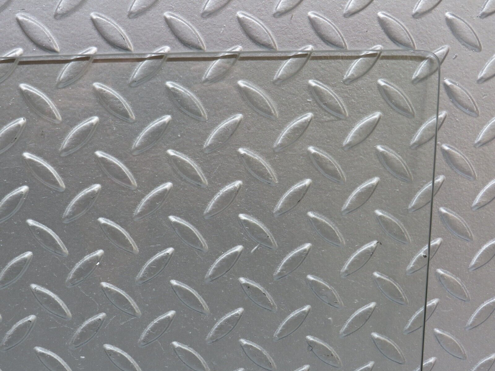 35874 Mercedes-Benz W108 Front Right Door Window Glass