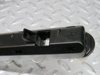 32566 Mercedes-Benz S124 300TE Wagon Tail Light Bulb Holder