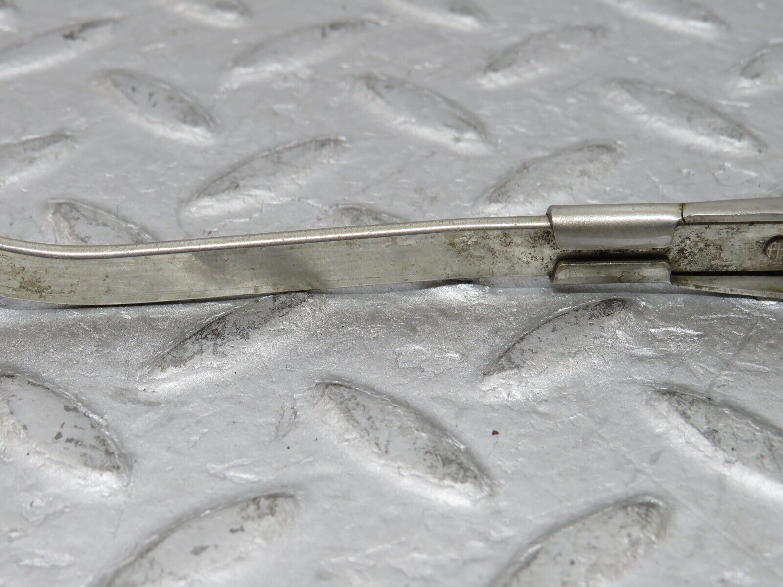 35743 Mercedes-Benz W108 Chrome Windscreen Wiper Arm Left