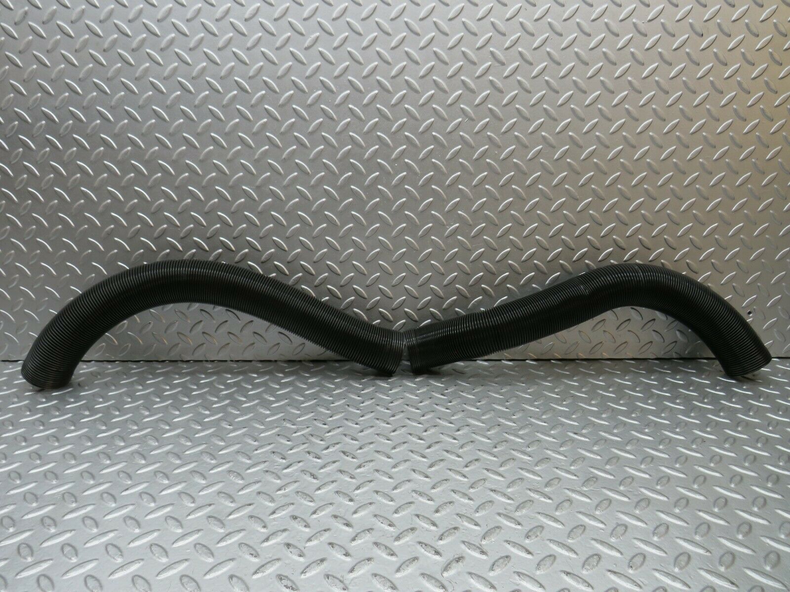 22041 Mercedes-Benz S123 280TE Wagon Heater Pipe Air Pipe Pair
