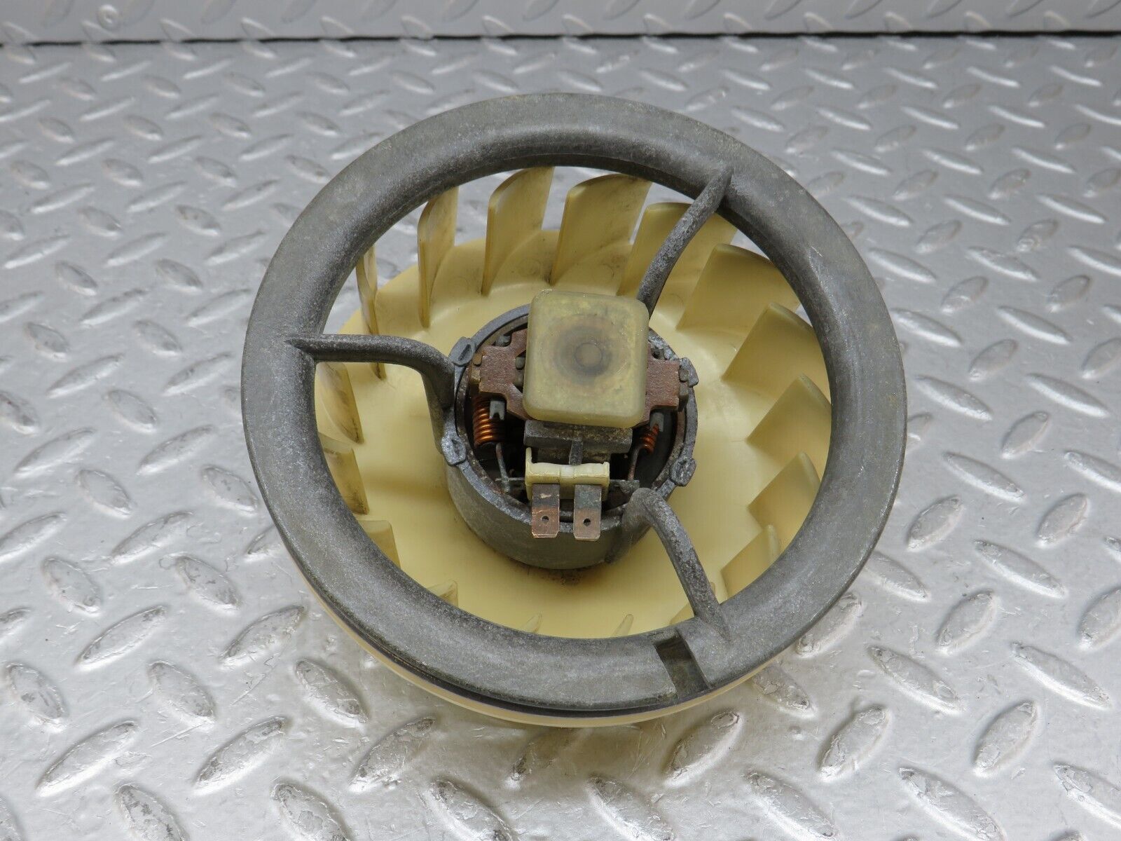 35834 Mercedes-Benz W108 Heater Blower Motor