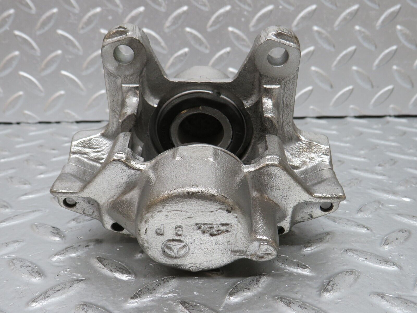 32661 Mercedes-Benz S124 300TE Wagon Rear Right Brake Caliper ATE 8P