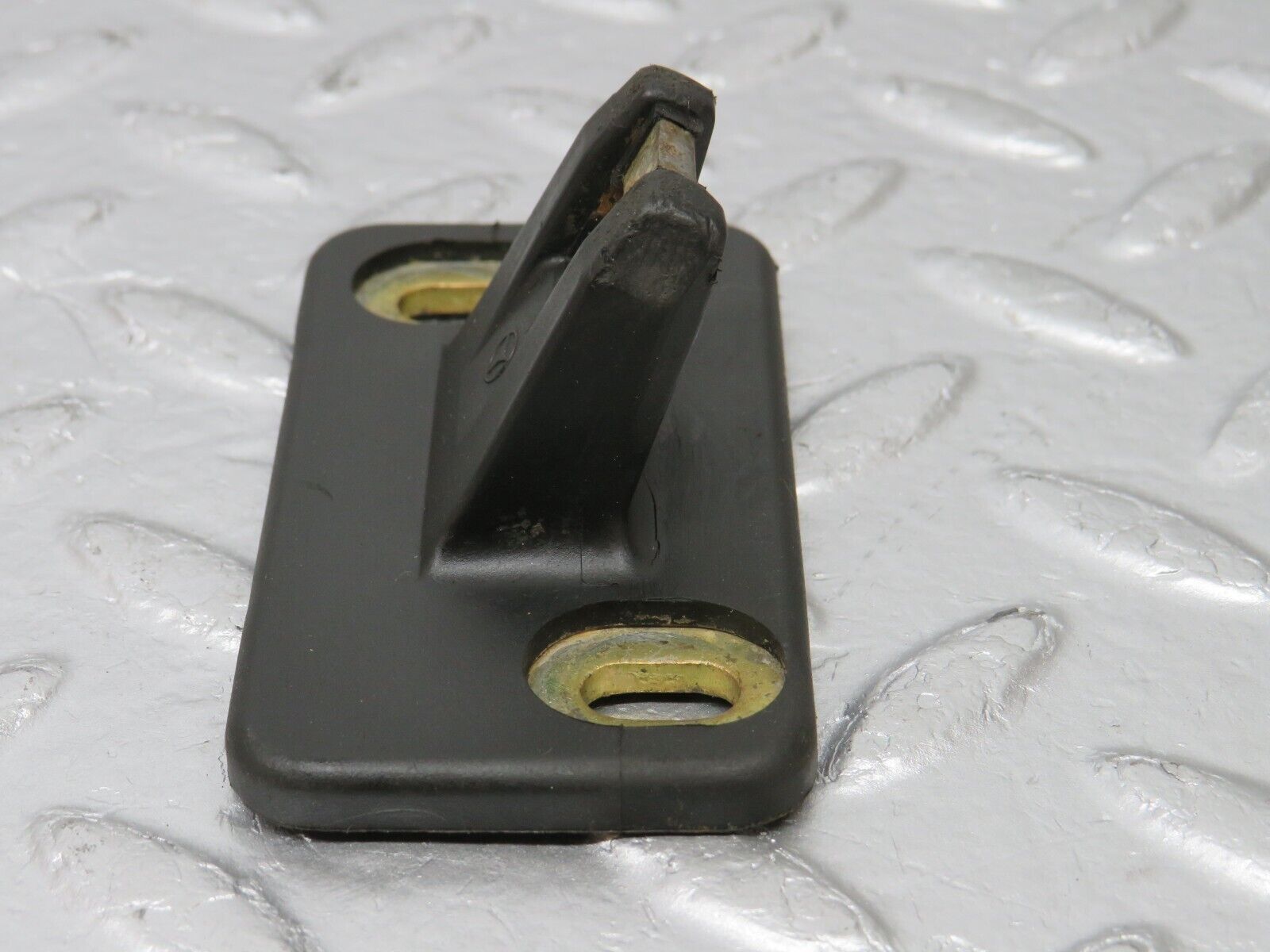 34078 Mercedes-Benz W124 260E Trunk Lock Latch