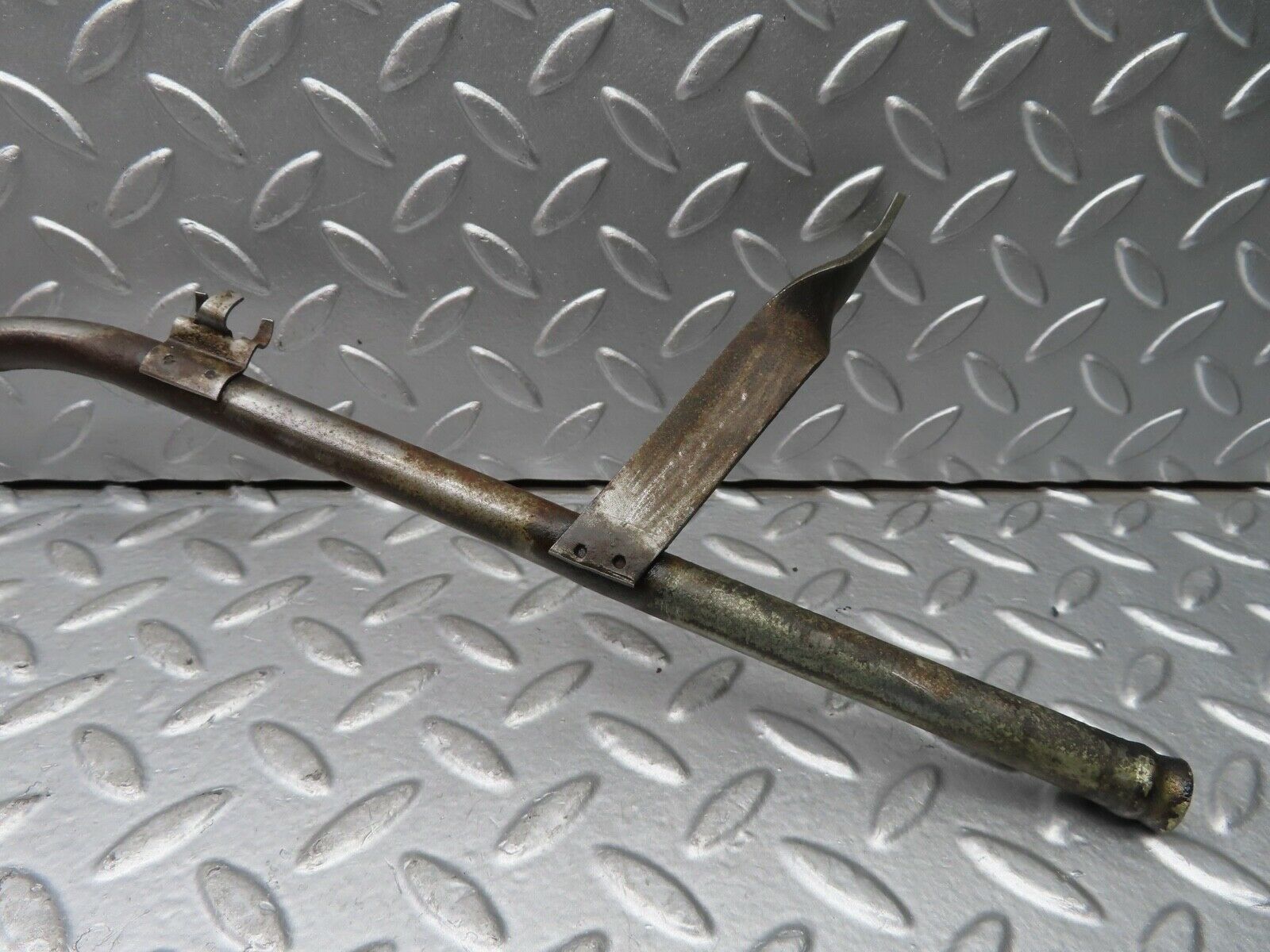 21013 Mercedes-Benz W114 250CE Coupe Gearbox Dipstick Housing