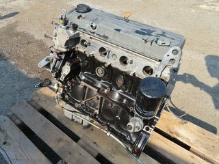 5875 Mercedes-Benz W124 230E 4 Cylinder Petrol Engine 1020113501 M102.982