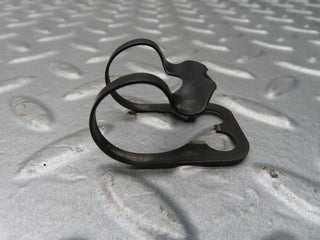 W123 valve rocker arm with retaining spring used OEM