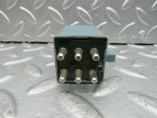 W123 Wagon wiper relay used OEM
