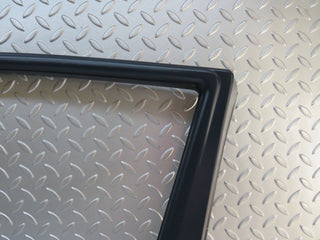 24974 Mercedes-Benz W140 S320 Front Right Door Window Trim 1407206462