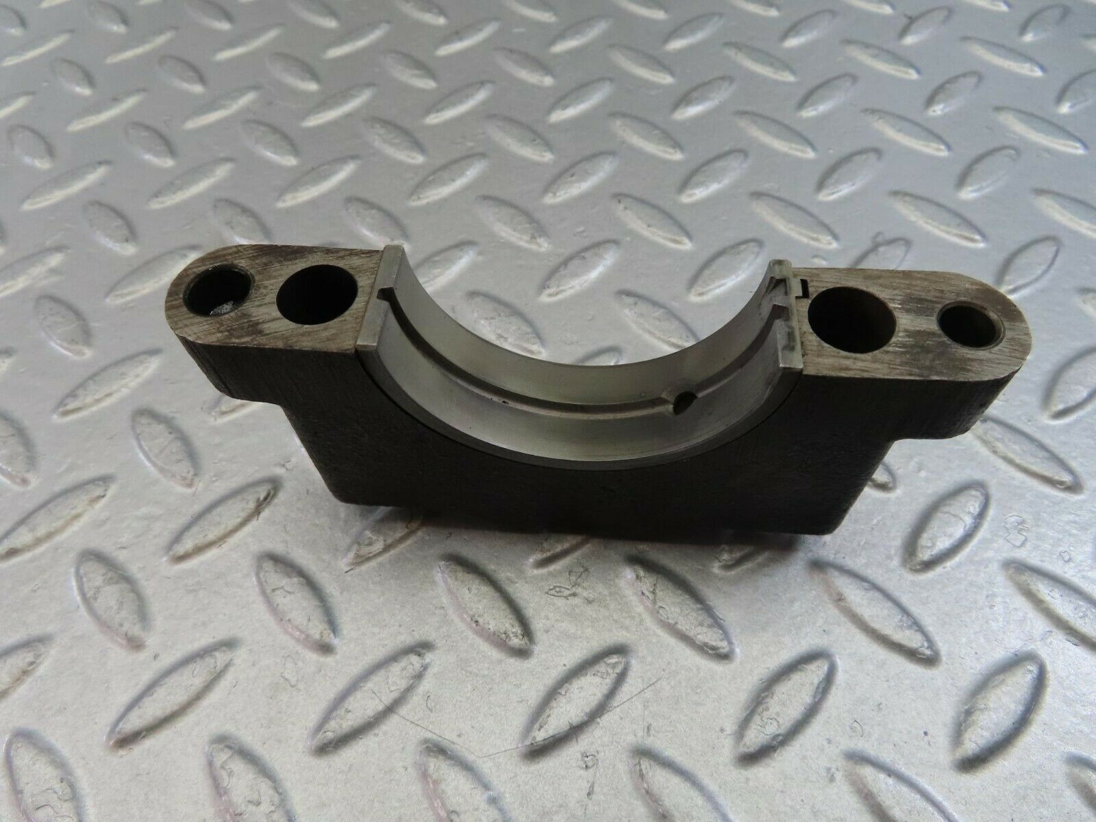 9873 Mercedes-Benz C123 280CE Coupe Crankshaft Bearing Holder Block 1080110211