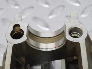 32625 Mercedes-Benz S124 300TE Rocker Arms Camshaft Bearing Block 1030510110