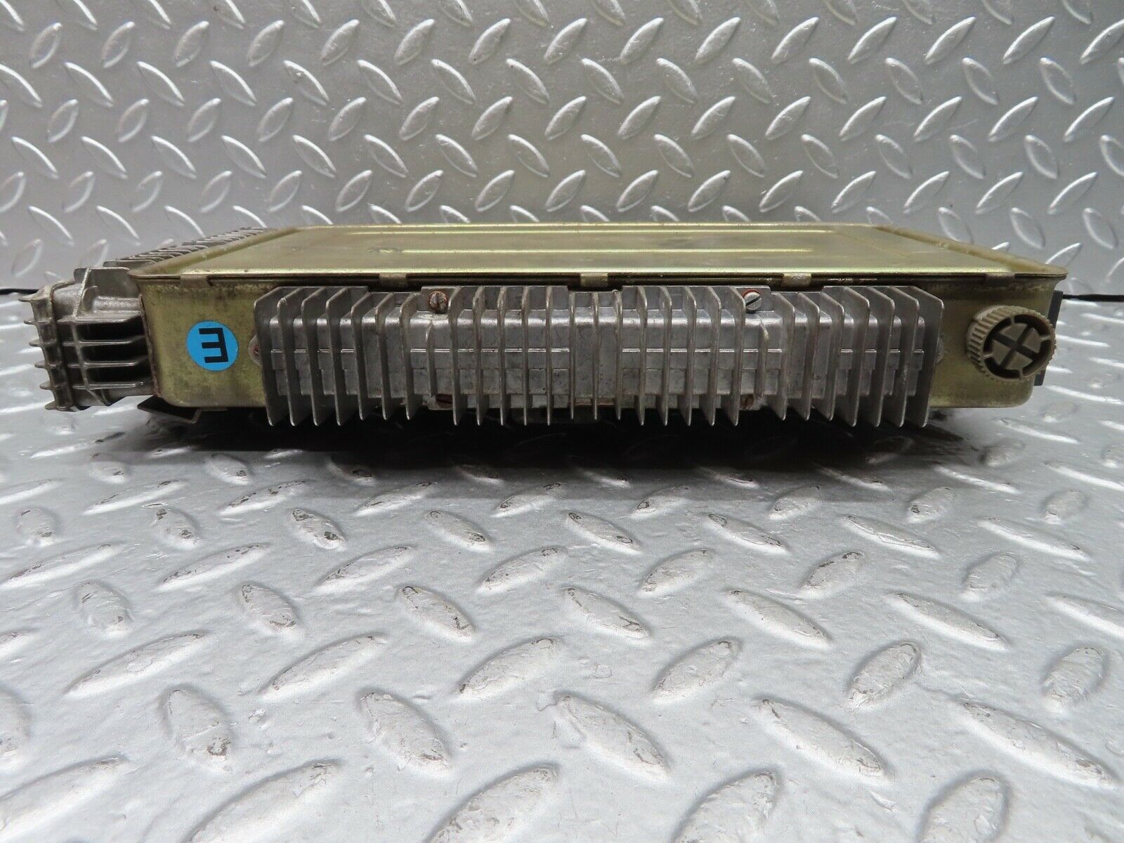 20768 Mercedes-Benz R107 450SL ECU Engine Control Unit 0280002003