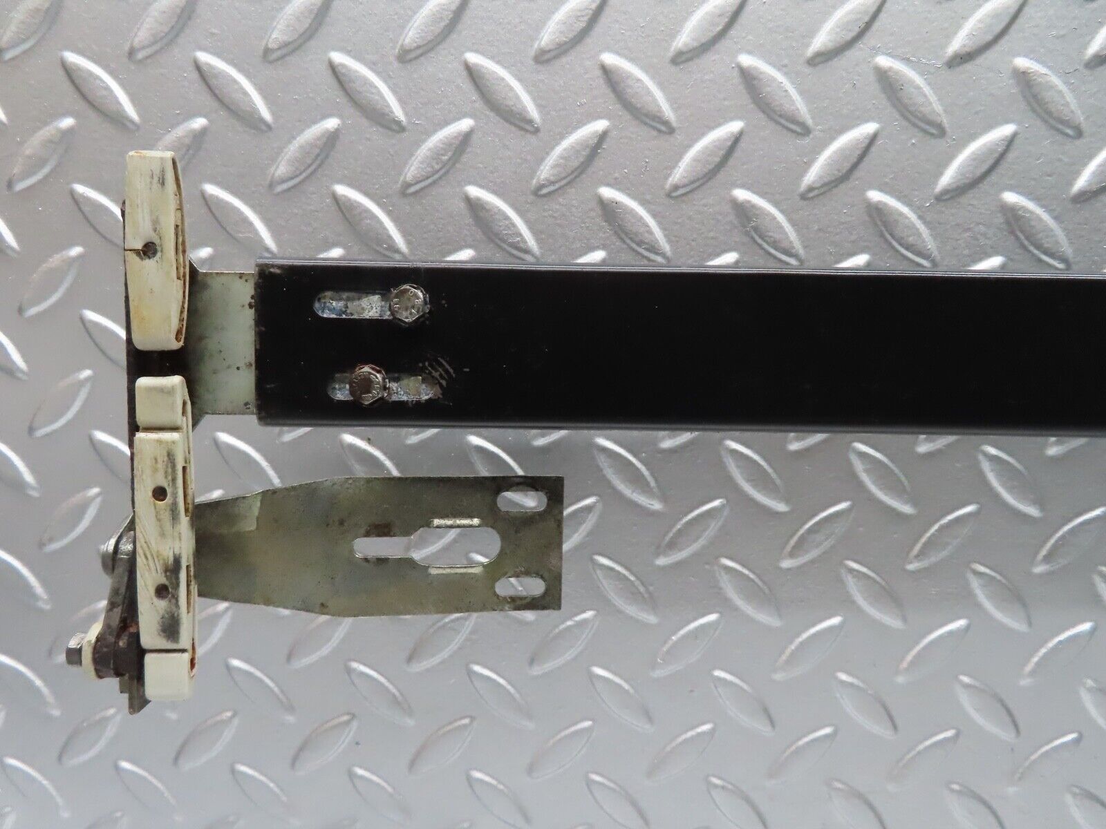 20350 Mercedes-Benz W114 280CE Coupe Power Sunroof Mechanism