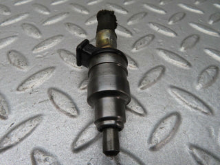 W116 fuel injector used OEM