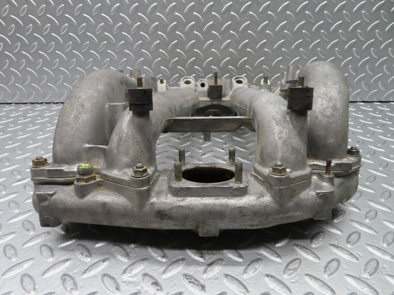 21308 Mercedes-Benz W123 230E Intake Manifold 1021410301
