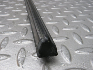 28624 Mercedes-Benz W123 280E Front Left Door Centre Moulding Trim