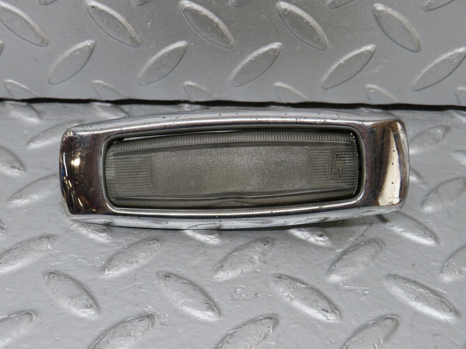 35706 Mercedes-Benz W108 Rear Interior Dome Light