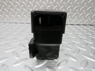 25247 Mercedes-Benz W201 190D Heater Plug Timer Relay Cover 0005454145
