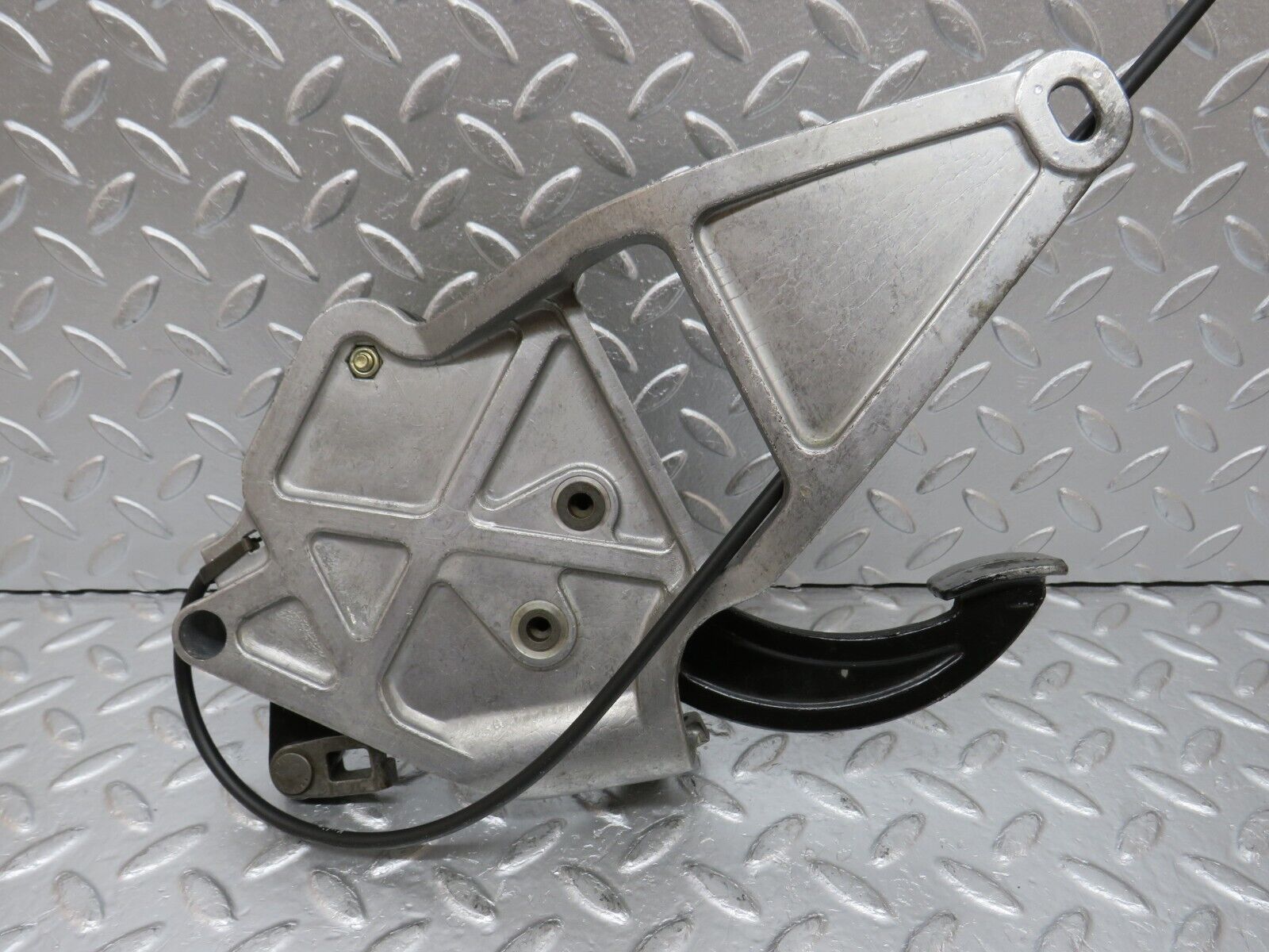 31433 Mercedes-Benz S124 220TE Wagon Parking Brake Pedal 1244270736 1244270801