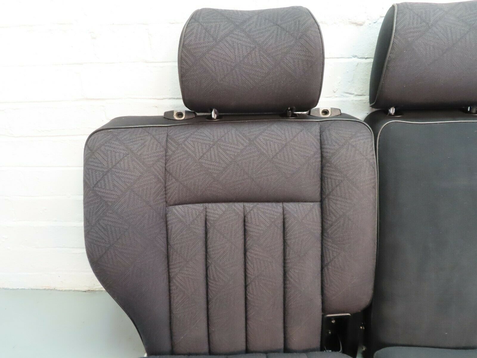 6661 Mercedes-Benz S124 E220 Wagon Rear Seat