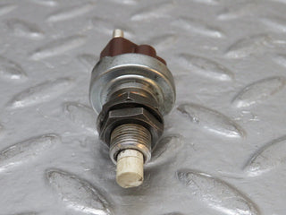 32239 Mercedes-Benz W123 230E Brake Light Contact Switch 190130