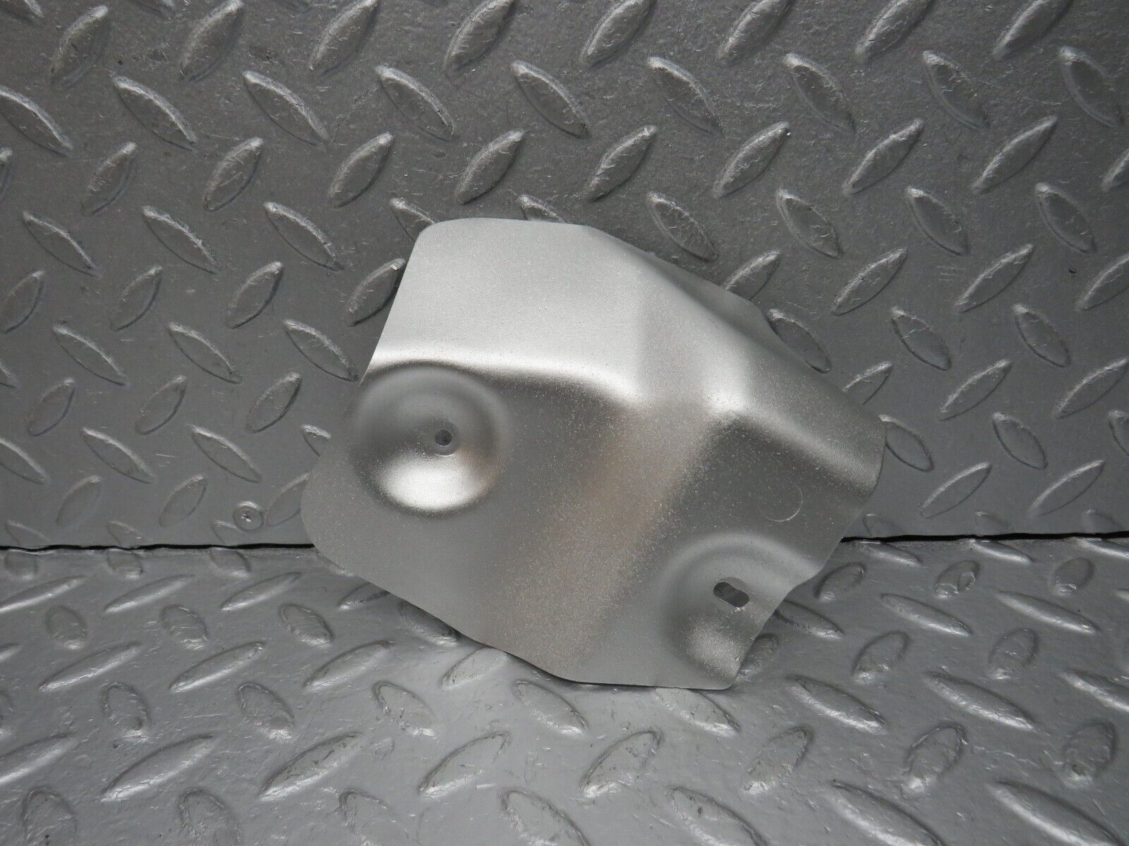 38048 Mercedes-Benz A124 320E Cabriolet Exhaust Heat Shield