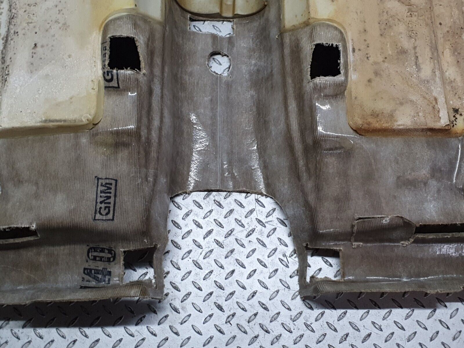 41136 Mercedes-Benz W126 300SE Rear Floor Carpet Beige 1266801546