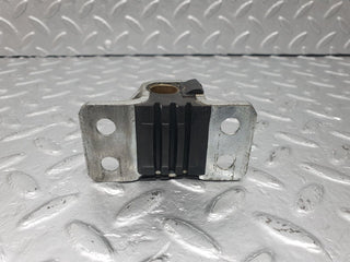 40913 Mercedes-Benz W126 300SE Door Lock Latch Right Side