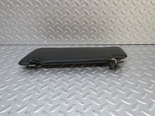 40564 Mercedes-Benz W123 300D Sun Visor Right Black