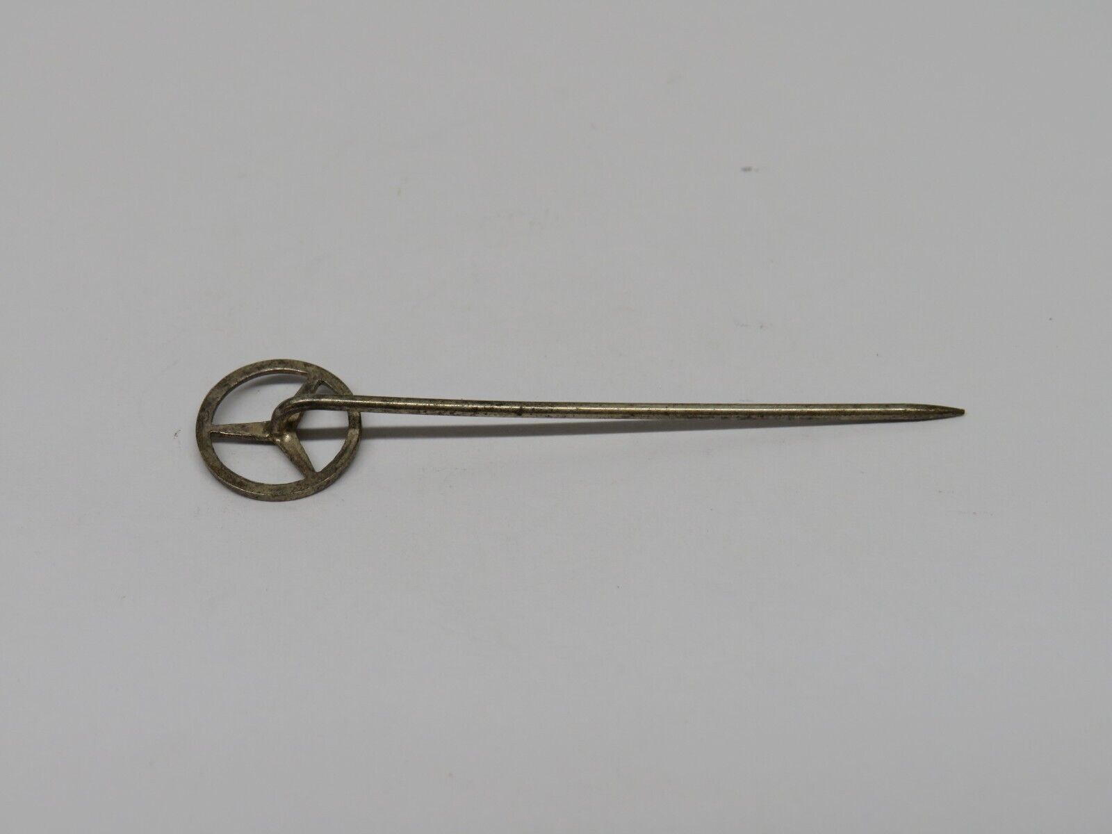 37509 Mercedes-Benz Vintage Lapel Pin Badge