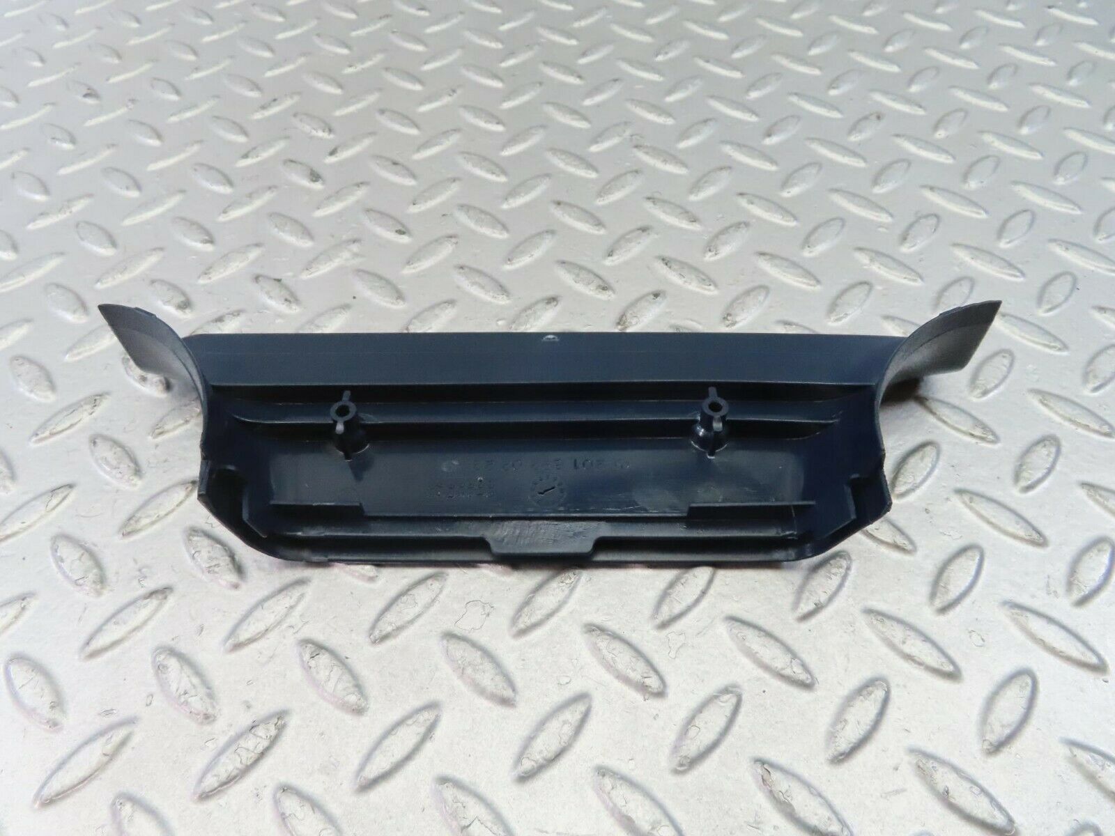 10357 Mercedes-Benz W201 190E B Pillar Bottom Cover Right Side Blue 2016920222