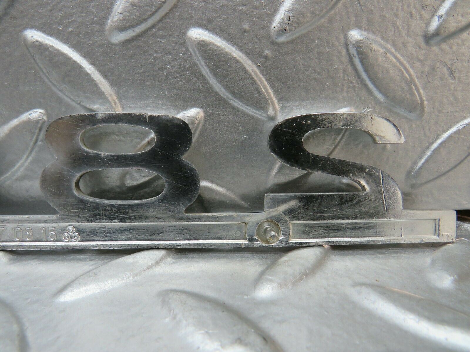 23984 Mercedes-Benz W123 280E Trunk Badge Logo Emblem 1238170815