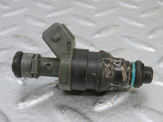 W124 Coupe fuel injector used OEM