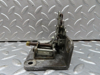 W121 Ponton rear right door lock mechanism used OEM