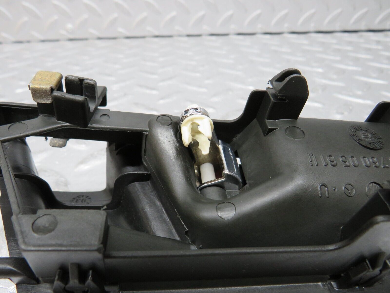 37768 Mercedes-Benz A124 320E Cabriolet Interior Door Handle Left 1247600561