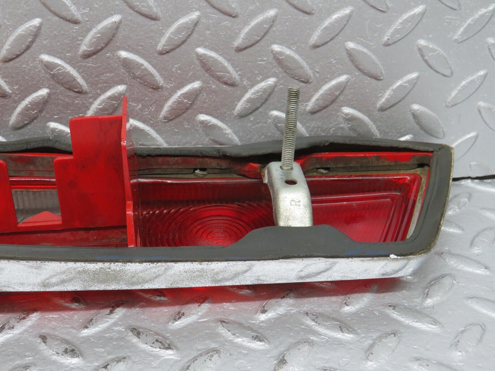 40296 Mercedes-Benz W110 230 Tail Light Lens Hella Right Side BS 2516 Gr1