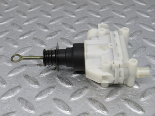 W124 Cabriolet right door lock vacuum actuator used OEM