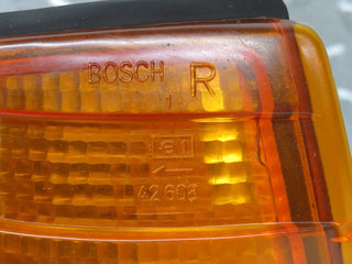 W126 front right indicator light used OEM