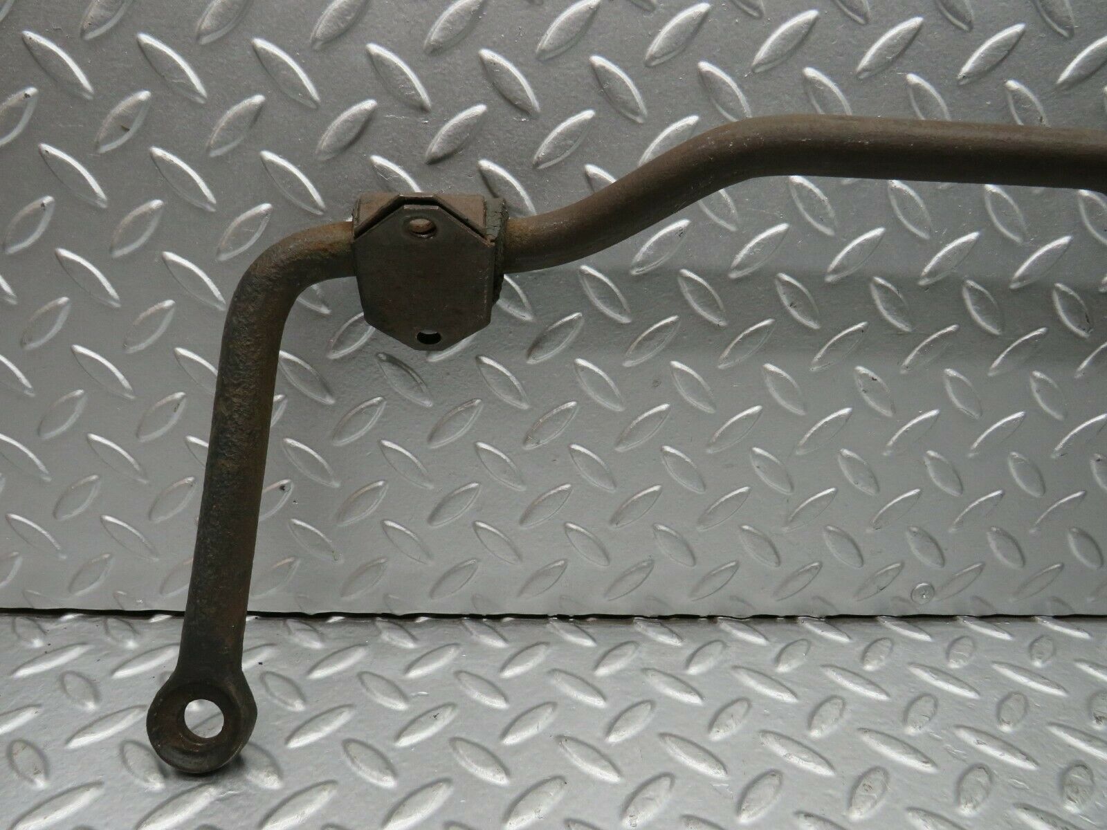 22240 Mercedes-Benz S123 280TE Wagon Anti Roll Bar Rear