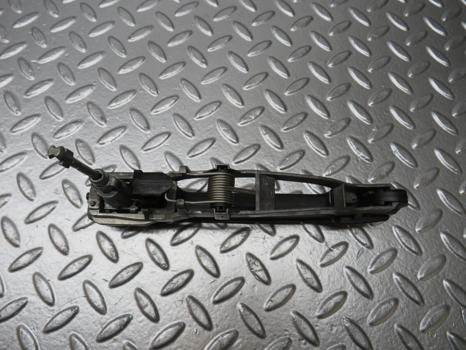 25207 Mercedes-Benz W201 190D Exterior Door Handle Front Right No Key