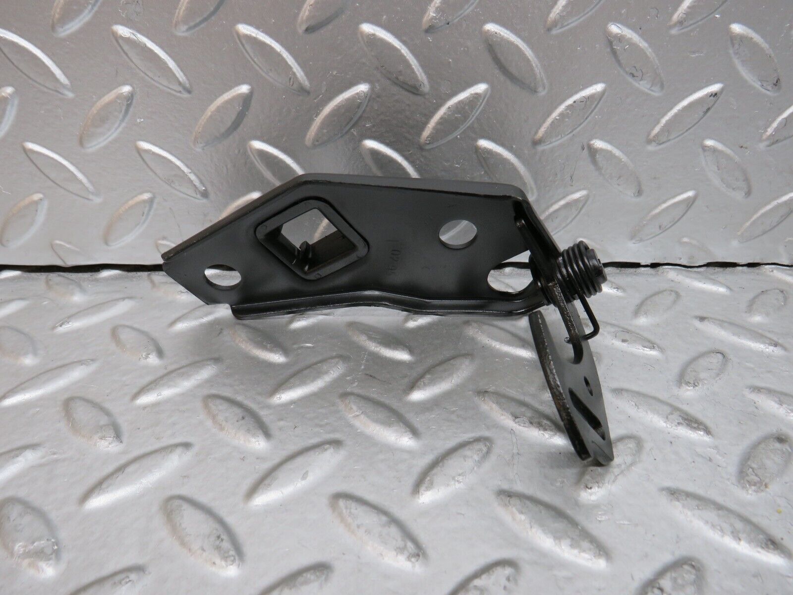 29121 Mercedes-Benz C124 320CE Coupe Bonnet Safety Latch 1248800360