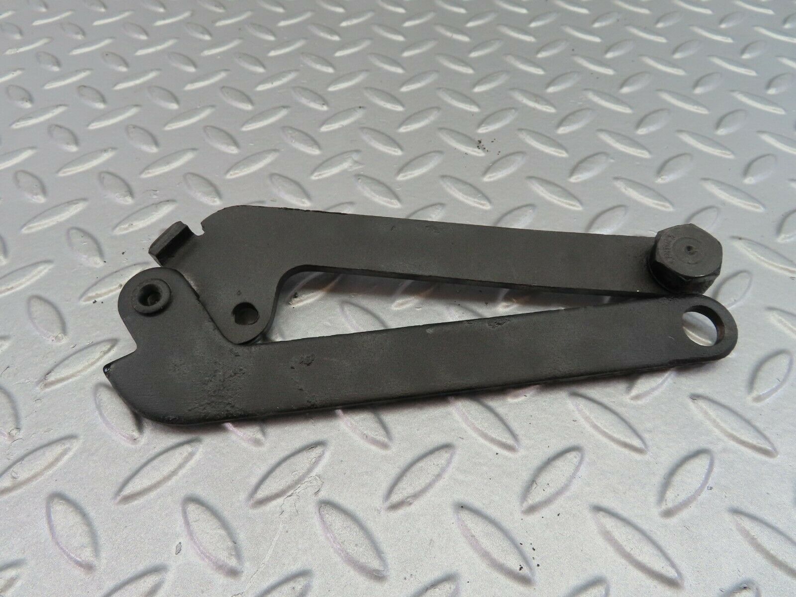 7356 Mercedes-Benz W116 450SE Bonnet Hinge Right Side