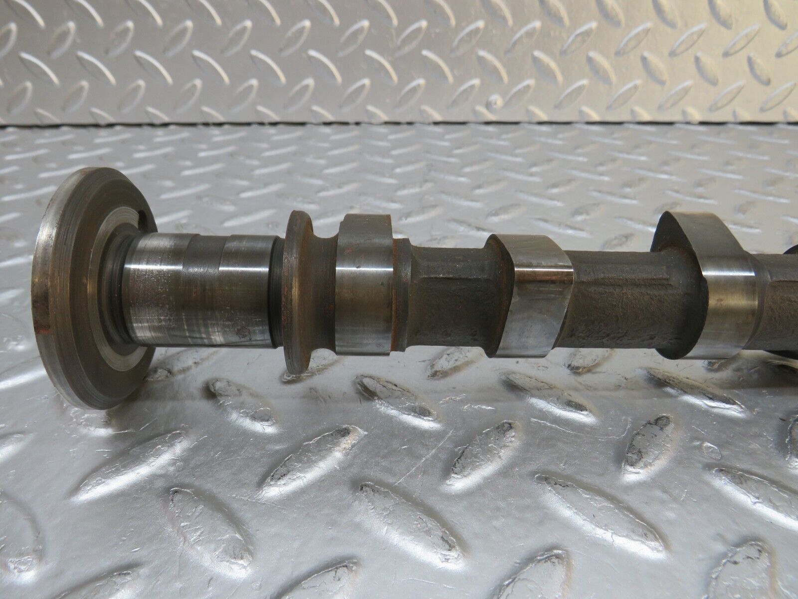 0327 Mercedes-Benz W120 180D Ponton Camshaft OM636
