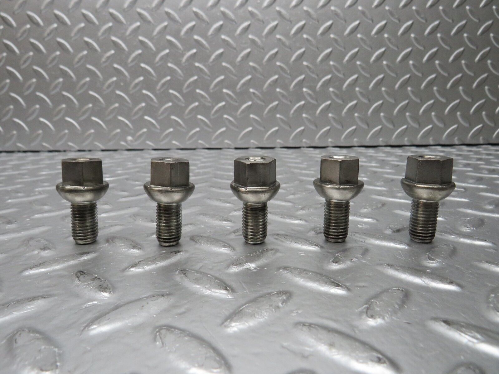 30771 Mercedes-Benz 5x Steel Wheel Lug Bolt M12x1.5